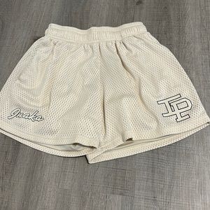Inaka power size small shorts